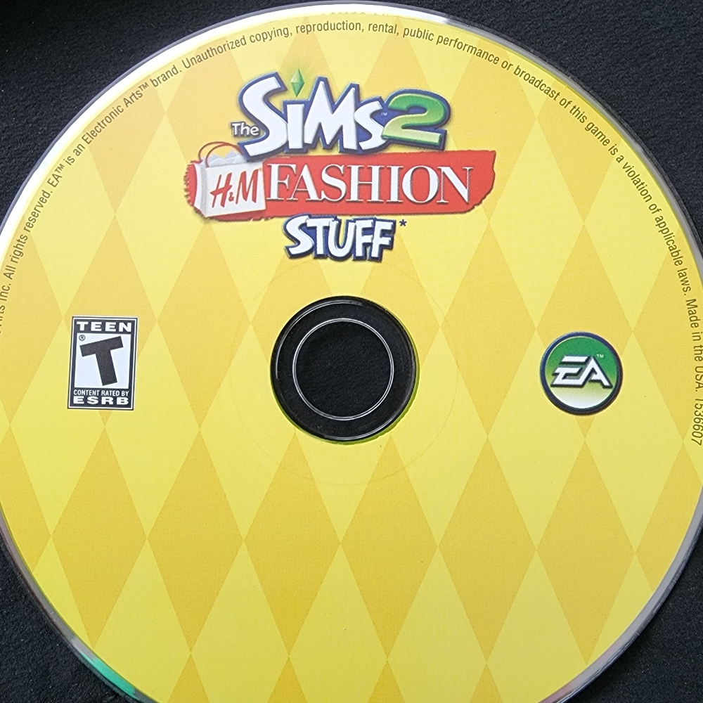 Sims 2 H&M Fashion stuff PC game
